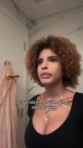 i wanna be taller #foryoupage #abudhabi #fyp #viral #uae 