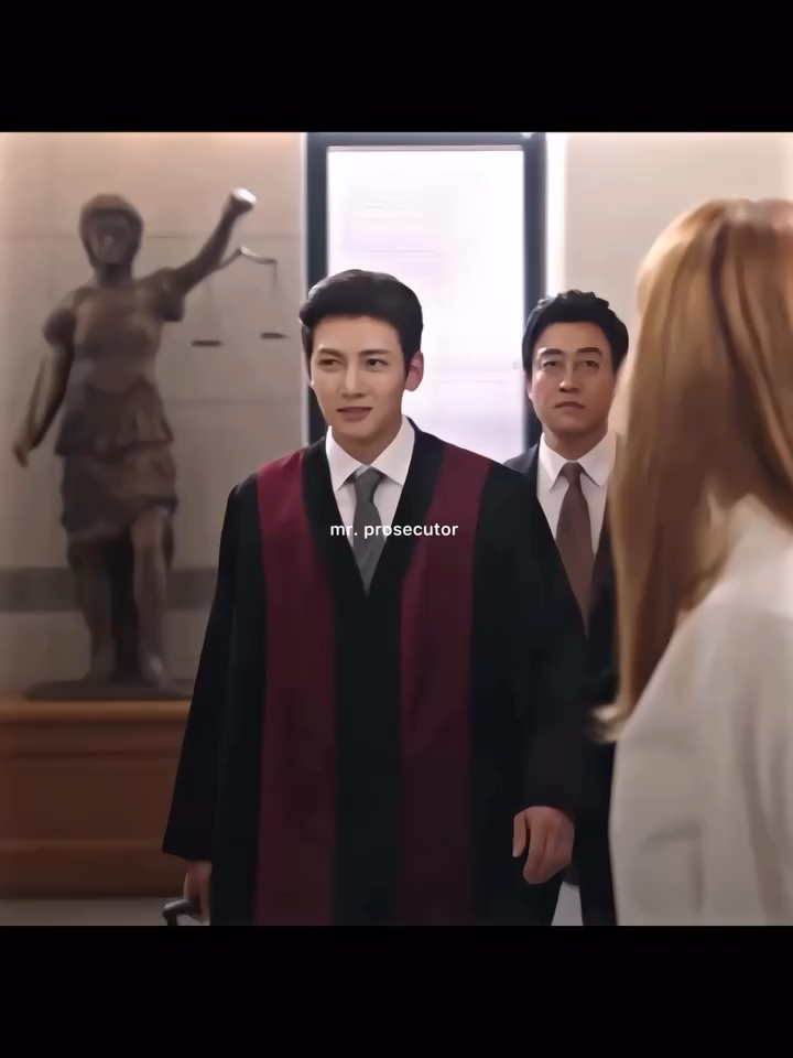 oh Ji Wook will always be that iconic lawyer who stole our hearts 💼⚖️ Ji Chang Wook portrayed him with so much brilliance and depth—forever a favorite!#edits #fypシ #foryoupag #fyp #trending #kdrama #suspiciouspartner #jichangwookoppa