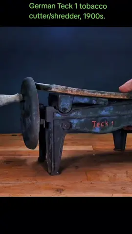 German Teck 1 tobacco cutter/shredder, 1900s The 1950s Classic Pocket Lamp is Back. #asmr #satisfying #rusty#antique #restoration 