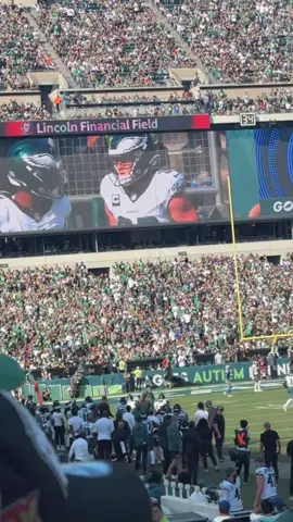 THEY NOT LIKE US!!!!!!! EAGLES 🦅💚 #eagles #rams #eaglesfootball #eaglesnation 