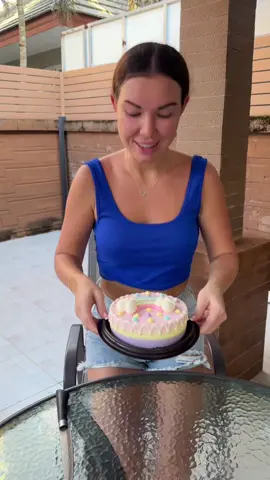 Cake for the first weekend 