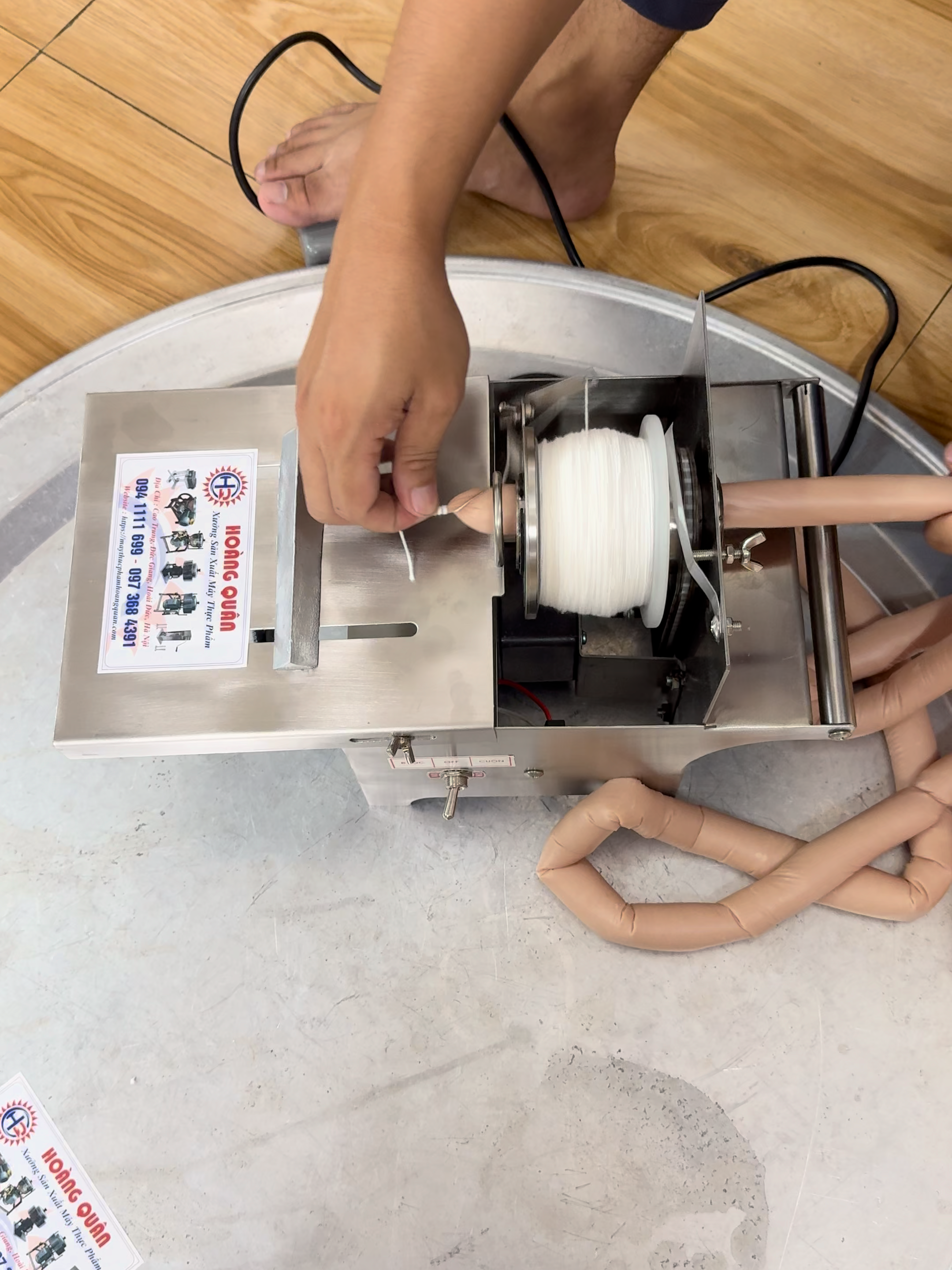 MÁY BUỘC XÚC XÍCH, LẠP XƯỞNG QUAY ĐIỆN - PHIÊN BẢN 2025