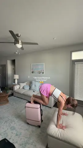 I can’t afford Pilates so here we are 😀 #workout #relatable #girls 