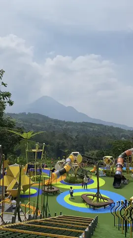 Perjalan singkat dibulan september ✨ #masyaallahtabarakkallah #cimorydairyland #family 