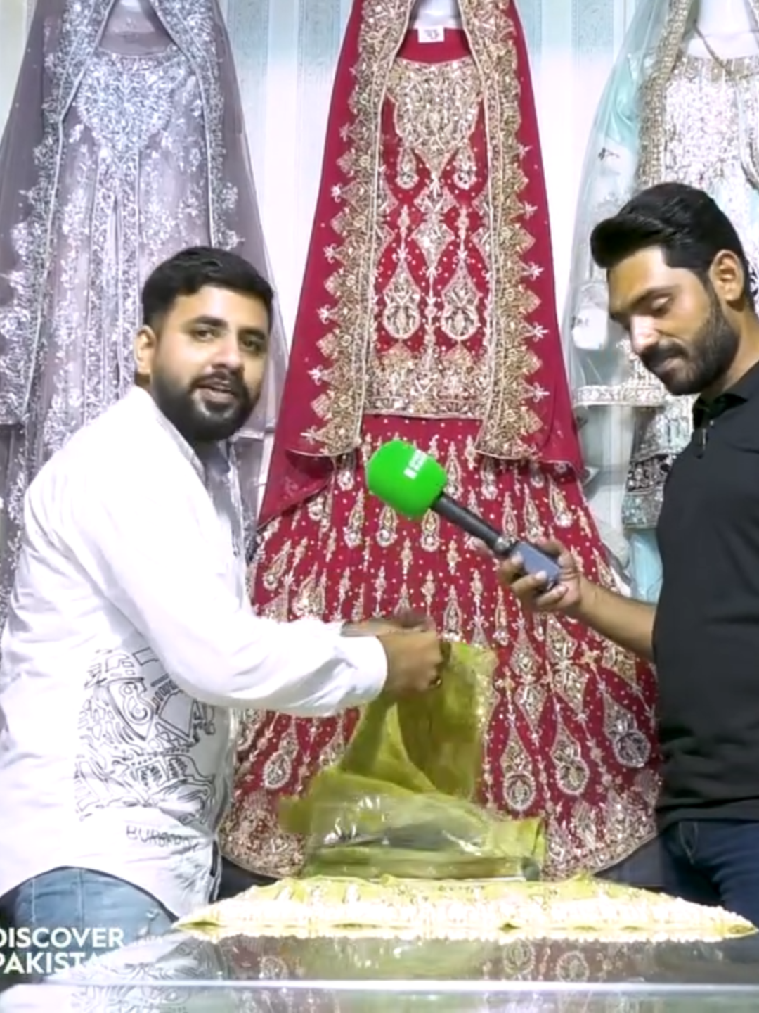 #NeelamCinema #ancientbazar #lahore #shopping #Sale #chakdephatte #DiscoverPakistan #whattowatch #whotofollow