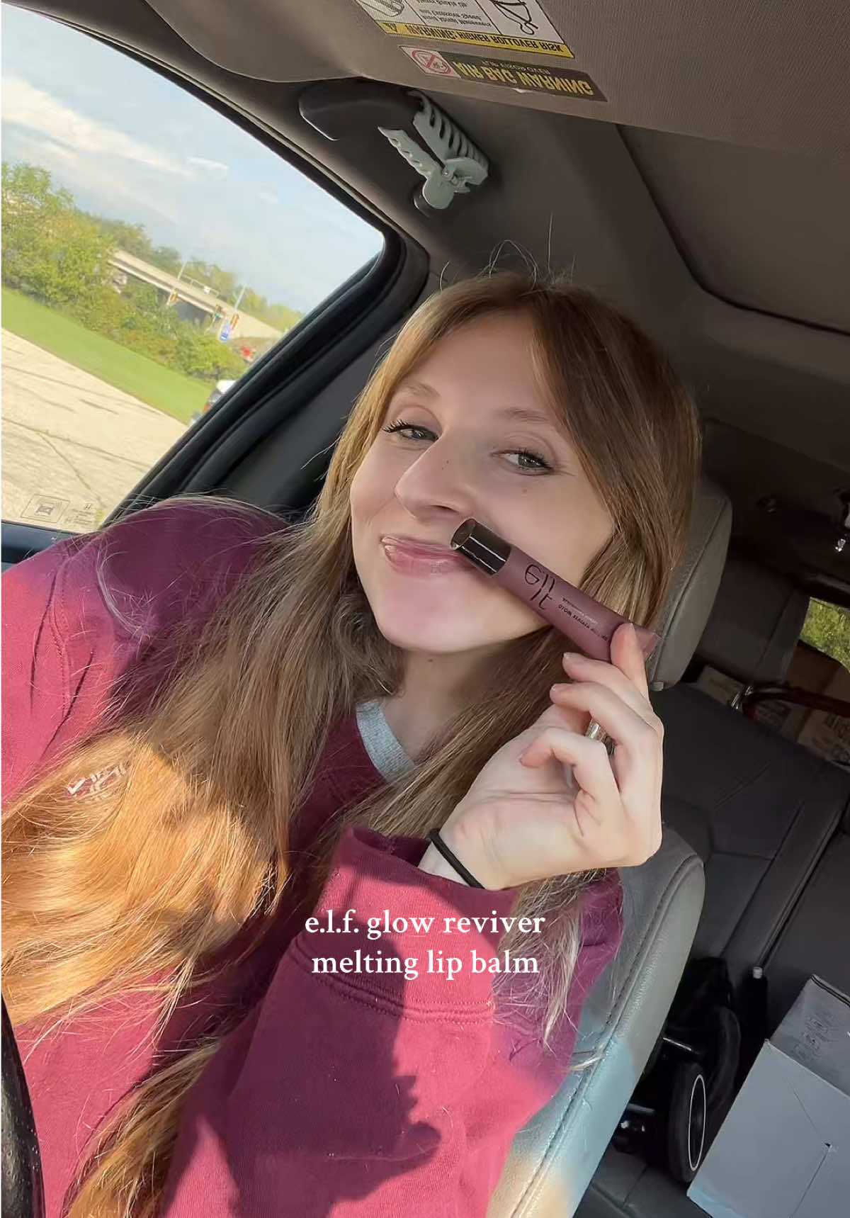 i’m in love with this lip balm!!! give me all the flavors 👄😍 @elfcosmetics @e.l.f. Cosmetics  #elfcosmetics #elfglowreviverlipbalm #lipbalm #tiktokshop #chappedlips 