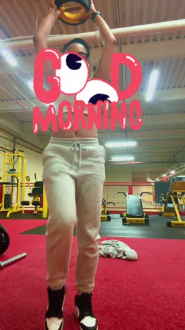 Don’t mind my hair I’m protecting my curls 😌