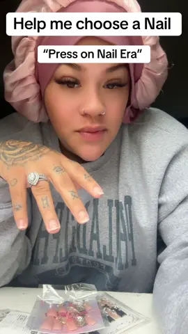 Rather save my money and time #pressonnails #pressons #pressonsets #acrylicpressons 