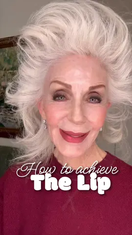 You frequently ask me how I do my lips- here a step by step guide on „how to achieve The Lip“ ❤️❤️❤️ . Products I used:  Concealer by @Laura Geller Beauty  Lip pencil by @Anastasia Beverly Hills  Translucent powder by @Clinique  Lip powder by @NARS Cosmetics  . #makeupover70 #powderedlip #lipcolor 