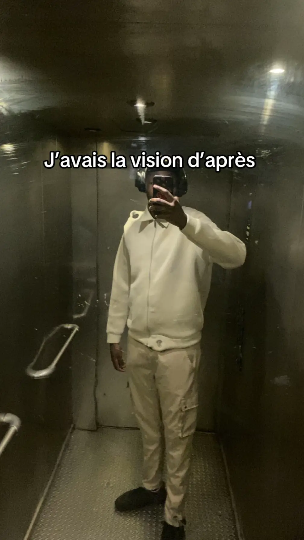 #pourtoii #lachinenonchalant3 #saaro #fyp 