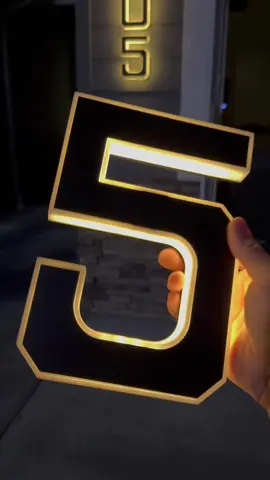 Illuminating house numbers @ISUNMEA OFFICIAL #homeimprovement #homedecor #tiktokshoprestock 