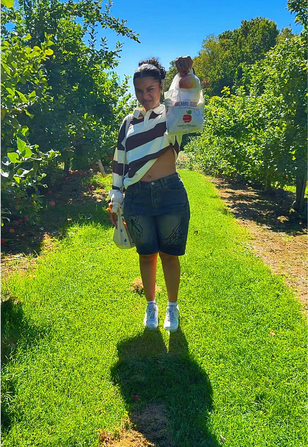 go apple picking this fall 😭 
