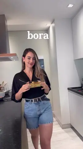 Uma receita coringa para levar na marmita e que fica simplesmente UMA DELÍCIA 😍🤝🏻 Ingredientes: • 500g de batata inglesa crua • 700g de chuchu cru • Sal, noz-moscada • 3 colheres de sopa de queijo parmesão • 1kg de peito de frango • 1 cabeça de brócolis #receitassaudaveis #receitasfit #receitasfitness #receitasfaceis