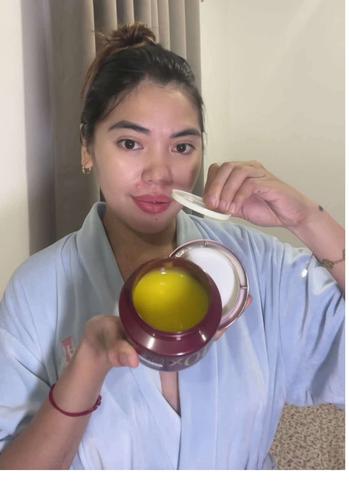 Iwasan magpaaraw at gumamit ng lotion na mataas ang sun protection. #bodybooster #whitening #thailandproducts #jenniemoon #jenniemoon40x 