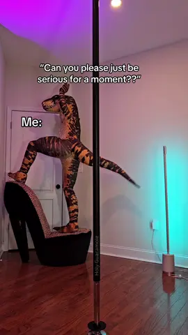 Hear me out: group Halloween costume 🦖 #dino #costume #halloween #dinosaur 