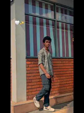 හීනය වෙන දෑතක් ළඟ.....😩💗 tiktok  #ForYou  #fyp    #Viral #Trending     