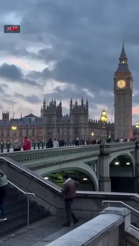 #لایکو_کۆمێنت_فۆڵۆلەبیر_مەکەن #ئەکتیڤبن🥀🖤ـہہـ٨ــہ #💔🇬🇧✨ #foryourpage #foryou 