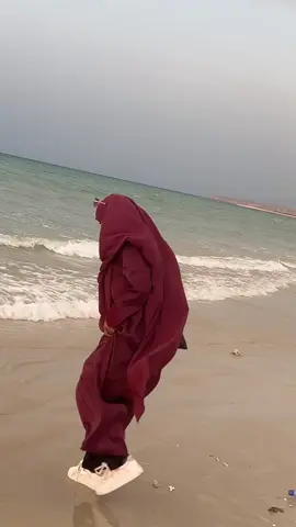 Ari booweh ma anaa islahaa, gurigaad maalin unaa ka bixinoo badaad aadin booweh ma anaa islahaa😅😂❤️ #khayr_qabto🧕📚🇸🇴 #boowebaayotiktok 