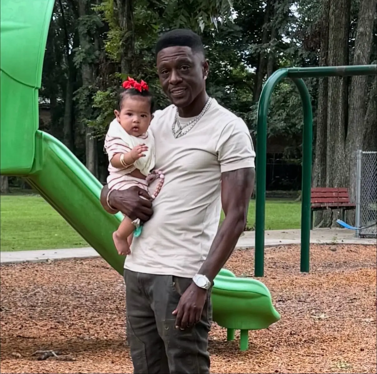 #boosie #boosiebadazz #newbornarrival #theshaderoom #theneighborhoodtalk 