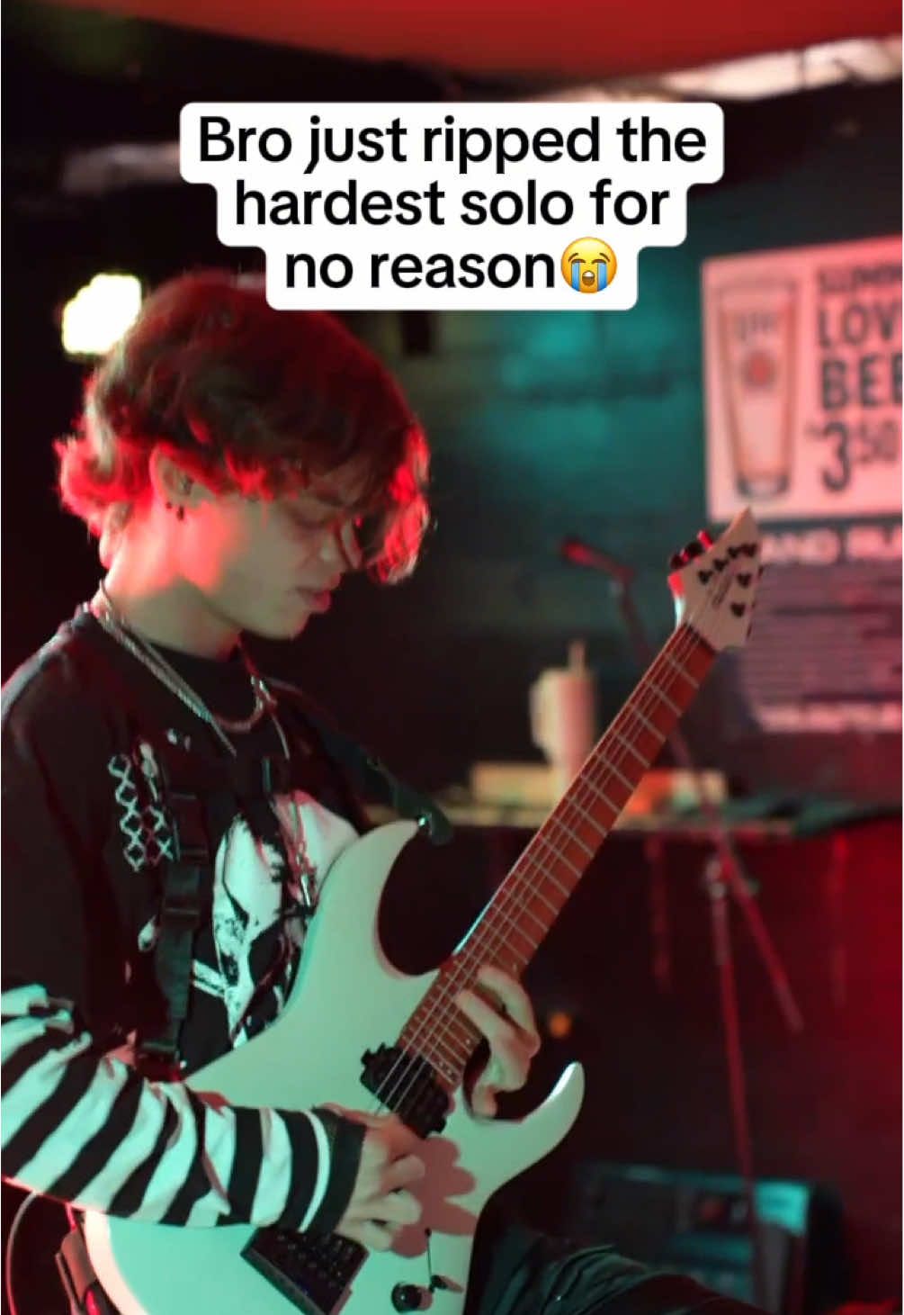 Bro just ripped the hardest solo for no reason😭 #guitarsolo #foryoupage #fyp #livemusic #guitartok 