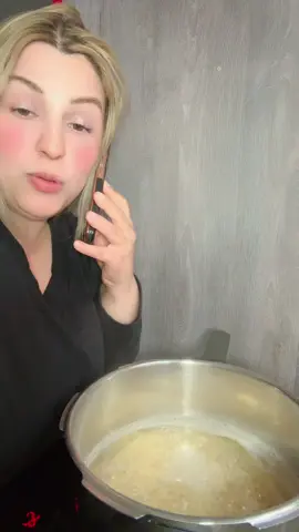 اسرع عشا في العالم 🤭الفيديو فكاهي للمزح أنا بحبهم كتير 🥰