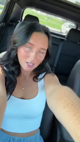 count how many times i touch my hair😠