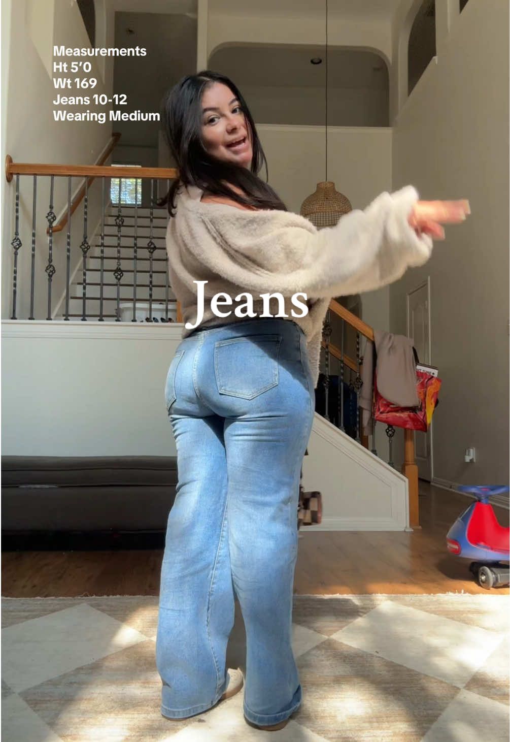 Elevate your everyday style with the Katch Me Minimalist High Waist Jeans! These sleek, straight-leg jeans are designed with a flattering high-rise waist and just the right amount of stretch for all-day comfort. 🔥 The minimalist design makes them a closet essential—perfect for pairing with crop tops, sweaters, or blazers for that effortless “model-off-duty” vibe. #jeans #petitefashion 