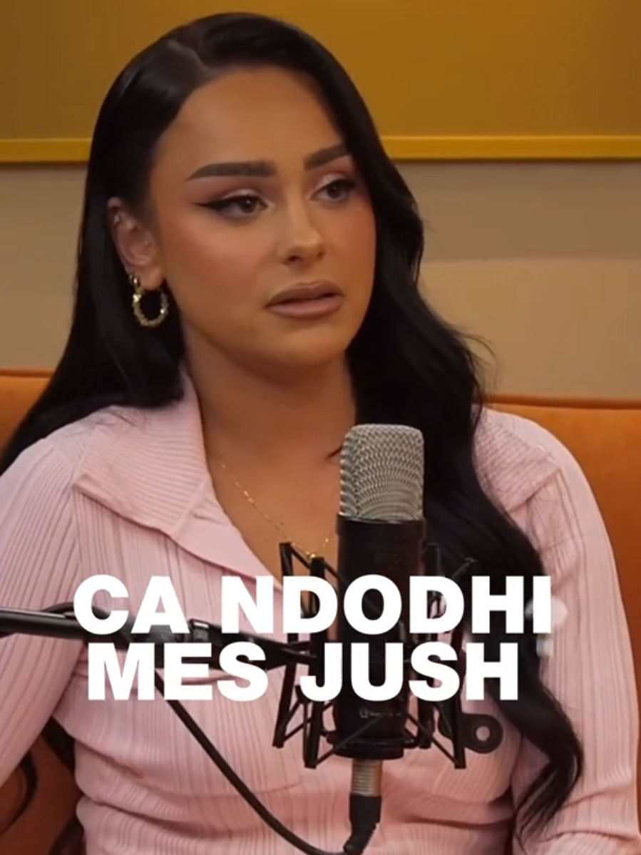Heshtja e gjatë e saj ka ngritur shumë pikëpyetje. Por, ajo vendosi të flasë pa doreza. Ku është tani vajza më e paragjykuar e Big Brother-ve? Si qendron e vërteta mes Gjestit dhe saj. Egli Tako, në një rrëfim ekskluziv në “The Dalina show”. E martë, ora 21.00 Vetëm në Youtube/ Andale AL