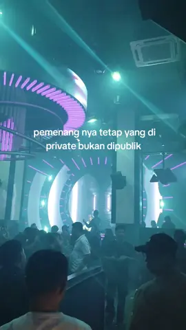 bukan begitukah manis?? #qoutesoftheday #A3 #palangkaraya #xybca #party 