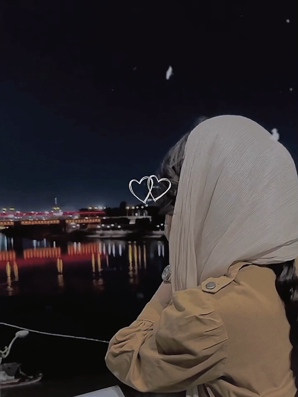 احيانا نعرف الحقيقة ولكن نخدع أنفسنا بكلمة يمكن..🖤#عبارات #ــــــــــــــہہہـ٨ـــ٨ــ🥀 #CapCut 