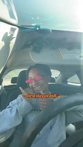 what are we getting into today 🥰 #dayinmylife #fallmorning #morningroutine #firstdayoffall 