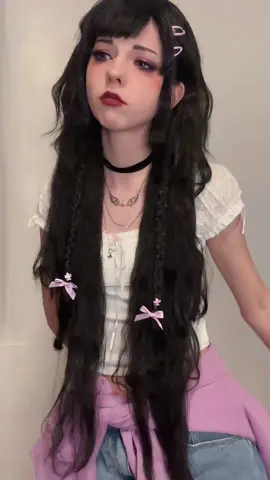 I tried my best with the pronunciation don’t dawg on me too hard #aphmau #aphmaucosplay #mystreet #phoenixdrophigh #emeraldsecret 