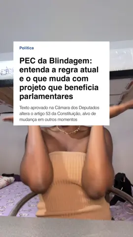 Oii tchutchucas, o vídeo de hoje fala sobre como é importância nos mantermos informandos e atualizados sobre a política do nosso país.  Vou fazer um vídeo exclusivo sobre essa pec da blindagem, mas irei postar na sexta feira que tenho mais engajamento. Também penso em trazer mais vídeos explicando questões políticas e educacionais se vcs quiserem 😉 Um beijo meus amores!!!💞😘 #foryou🦋✨シ♡foryoupage🦋 #viral🖤tiktok☆♡🦋myvideo👑🖤 #pecdablindagem #politica #intercambio 
