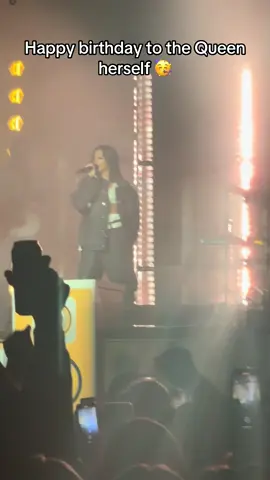 @J E S S I E  M U R P H  ps: please come back to Michigan soon🫶