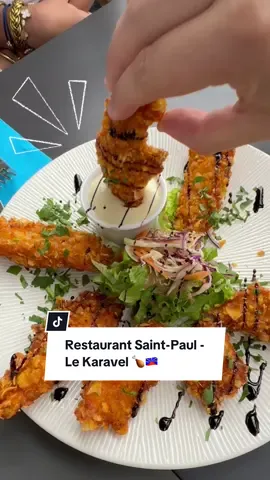 Une de mes adresses coups de cœur sur Saint-Paul, aussi simple que bonne !  Comme vous l’aurez compris, je vous conseille vraiment de tester leur poulet pané fait maison 🤤 📍 Le Karavel, Front de Mer de Saint-Paul #iledelareunion #lareunion #saintpaul #pouletpané #974 
