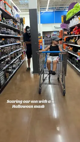 My poor baby 😅👻 #scareprank #funnyvideo #halloweenmask #fyp 