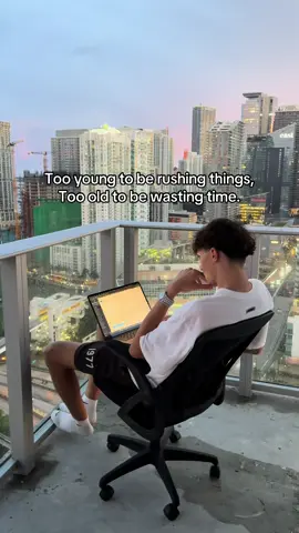 No time for laziness. Lock in. #fyppppppppppppppppppppppp #advertising #dropshipping #ecommerce #miami 