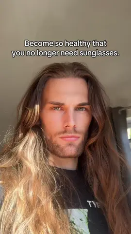 Most people never realise that the shape of their face is not fixed. Your bones are alive, constantly remodelling in response to pressure, nutrition, and the way you live. If you want a strong brow ridge, cheekbones, and that natural pair of “built-in sunglasses,” you have to start treating your skeleton as something you can build, not just inherit. The foundation is nutrition. Bones are not made from thin air. It’s obvious that they need raw calcium, phosphorus, fat-soluble vitamins, and collagen. The only way to acquire the most amount of these nutrients is eating high quality animal foods in their natural form: raw milk, marrow, liver, egg yolks, fatty cuts of meat. These give your body the raw materials to actually thicken bone and expand structure rather than just maintain it. Then comes stimulus. Bone only grows when it’s challenged. That means chewing tough foods, loading your skeleton with walking, sprinting, climbing, and even targeted exercises like LSJL (lateral synovial joint loading) for specific growth. When you put consistent pressure on bone, your body responds by reinforcing it, just as a tree thickens its trunk in the wind. Combine this with sunlight, sleep, and proper breathing through your nose and you’ll be shocked at how much your face changes. Your brows deepen, your eyes become naturally shaded, and your jawline sharpens.  If you’d like to know my entire protocol click the top link in my description where I break it all down for you.  #fyp #health #Fitness #gym #bp #longhair 