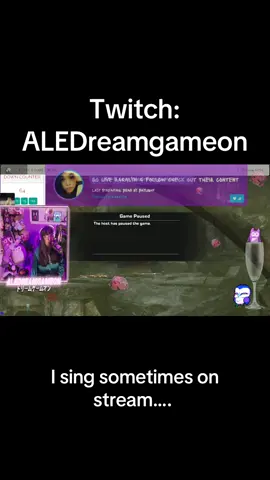 Lol look @Rara  poppin up on my screen while i’m singing #karaoke #twitchstreamers #aledream #aledreamgameon 