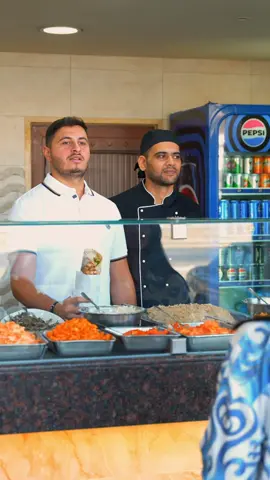 حلو الحماس بس مش هالقد 😭🤦🏻‍♂️ . . . #أبو_فادي #seafood #samkeharra #سمكة_حرة #aboufadimalekalsamke 