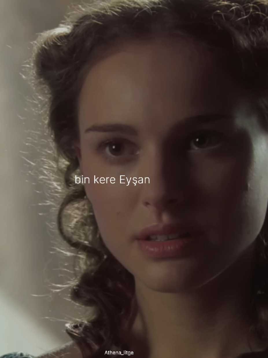 capcut ile yapmadım ilk defa farklı bir uygulama ile yaptım yani yanisine oldu ama uygulamada çok iyi ben daha kulanmayı bilmiyorum 😔 #padmeamidala #anakinskywalker #starwars #keşfet #fyp 