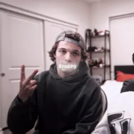 i don’t like this | presets: me | ac: alphaaudios | #christophersturniolo #chrissturnioloedit #sturniolotriplets #edit #fyp @Christopher Sturniolo 