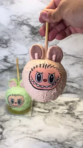 Sweet, goofy, and chocolatey 🩷🍫🍎 Which Labubu apple is your fave? #labubuapples #caramelapples #partyidea #labubuthemeparty #mysterybags 