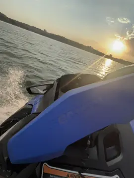 #feliznosimples🍀 #fouryoupage #fyp #jetski #fyy 