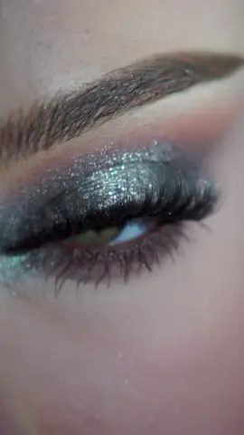 Bohemian makeover 🎸🖤👑 music AD  Using @Anastasia Beverly Hills Cosmos Eye Shadow Palette ✨#rockstarmakeup #smokeyeye #eyeshadow #grungemakeup 