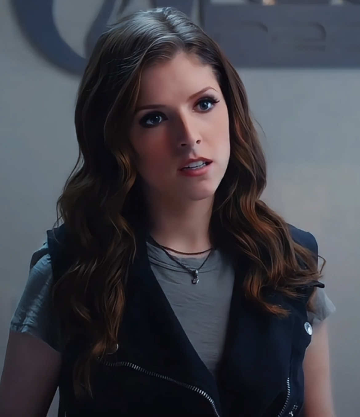 Happiest birthday to my best girl Beca Mitchell! Most controversial bday edit ever cuz instead of giving u happy and cute I decided to give an emotional one lol 🧍🏼‍♀️ #pitchperfect #becamitchell #annakendrick #bardenbellas #riffoff 