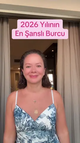 2025 yılının bitmesine 3 ay kaldı.  🎉2025 şimdiye kadar nasıl geçti?  🎉🎉2026 Yılının en şanslı burç yorumları instagram hesabımda @eniselives olarak takip edebilirsiniz. #astroloji #2026 