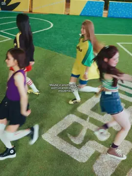 This song with headphones is a immersive experience.. #kiiikiii #키키 #viralvideotiktok #kpopfyp #recommendations 