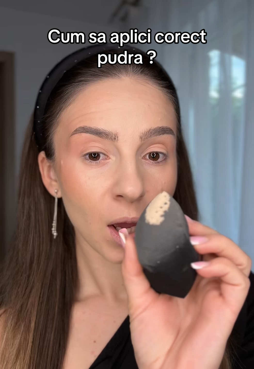 Cum sa iti aplici pudra corect ?#makeup #tipsandtricks #sfaturi #tutoriales 