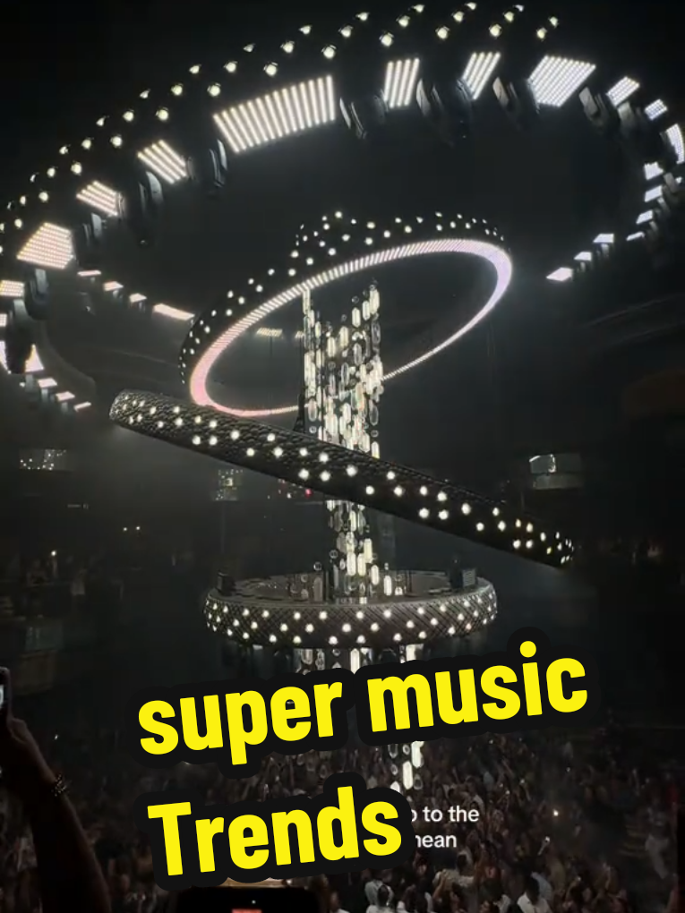 Dance at night club OMNIA , Las Vegas USA , party 🙂🖐 music musica musique 🎶  dancers in clubs  #TRENDS #viral #videos #videoviral #VIRAL 